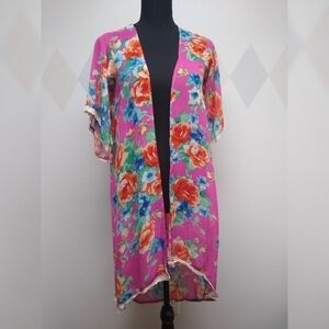 Chic Happens XS floral kimono style top robe